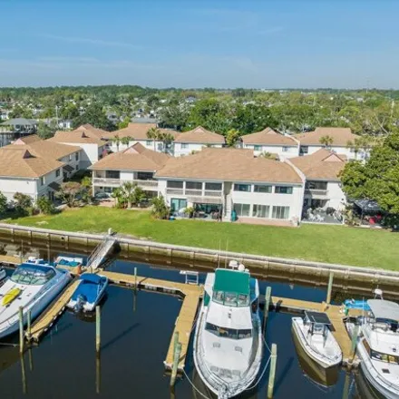 Image 1 - The Moorings, Anchor Harbor Drive, Isle of Palms, Jacksonville, FL 32250, USA - Townhouse for sale
