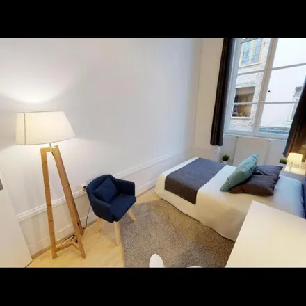 Rent this 1 bed apartment on 5 Rue Ravez in 33000 Bordeaux, France
