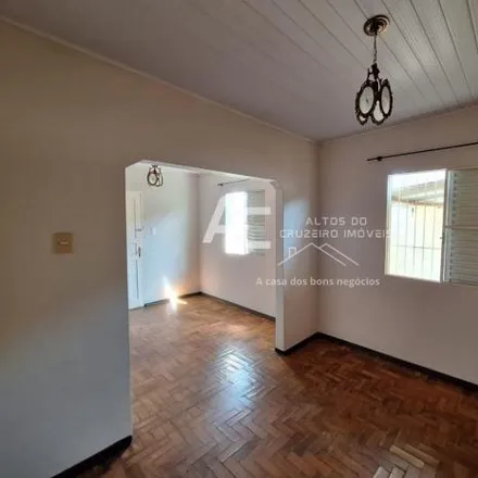 Buy this 4 bed house on Pizzaria Varanda in Rua Comendador Antônio Rodrigues de Oliveira 254, Cruzeiro