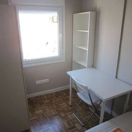 Image 3 - Madrid, Calle de Esteban Collantes, 34, 28017 Madrid - Apartment for rent