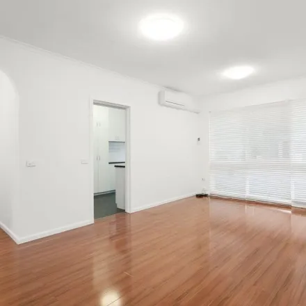 Image 6 - Rosanna Street, Carnegie VIC 3163, Australia - Apartment for rent