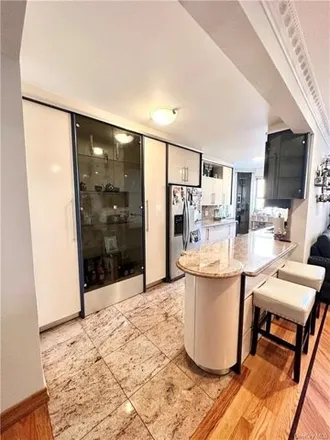 Image 5 - 99-31 64th Avenue, New York, NY 11374, USA - Apartment for sale