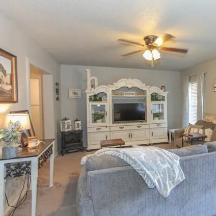 Image 3 - 977 West 17th Street, Big Spring, TX 79720, USA - House for sale