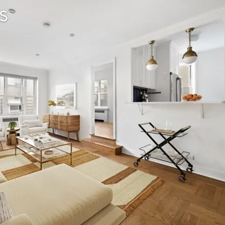 Image 5 - 120 Bennett Avenue, New York, NY 10033, USA - Apartment for sale