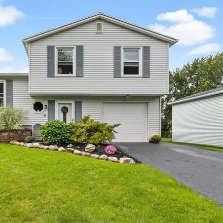 Buy this 3 bed house on 9 Village Trail in Village of Spencerport, Ogden