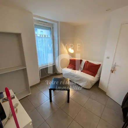 Image 3 - 7 bis Rue Jean Moulin, 44980 Sainte-Luce-sur-Loire, France - Apartment for rent
