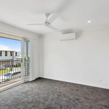 Rent this 4 bed apartment on Whitehaven Road in Newport QLD 4020, Australia