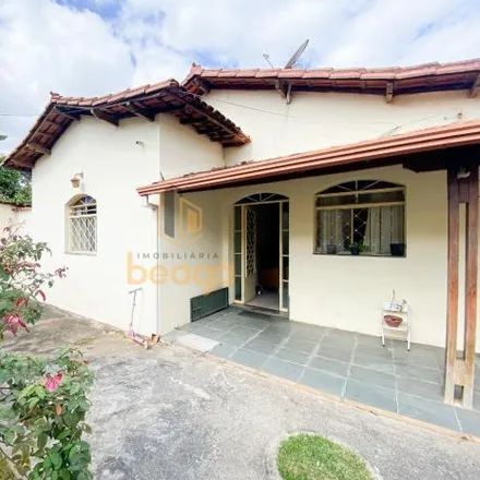 Buy this 3 bed house on Rua Turquesa in Ressaca, Contagem - MG