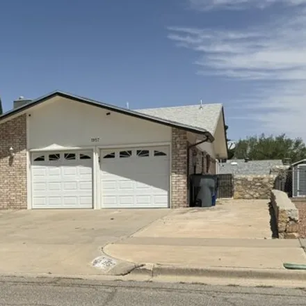 Image 2 - 1963 Ratner Circle, El Paso, TX 79936, USA - House for sale