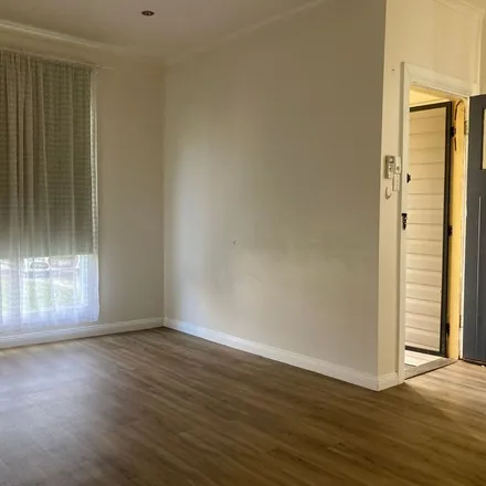 Rent this 3 bed apartment on Malcolm Crescent in Shepparton VIC 3630, Australia