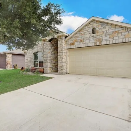 Image 1 - 401 Chisholm Trl, Seguin, Texas, 78155 - House for sale