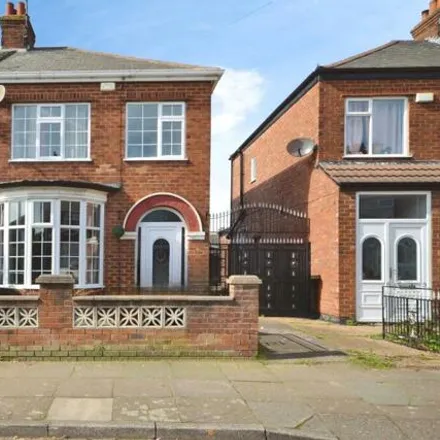 Buy this 3 bed duplex on Jenner Place in Old Clee, DN35 7PE