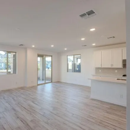 Image 3 - East Supernova Avenue, Maricopa County, AZ 85212, USA - House for rent