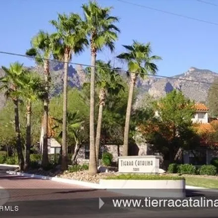 Image 9 - 6471 North Tierra de Las Catalinas, Pima County, AZ 85718, USA - Condo for rent