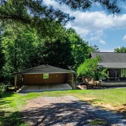 Image 3 - 926 Cross Creek Dr, Rutherfordton, North Carolina, 28139 - House for sale