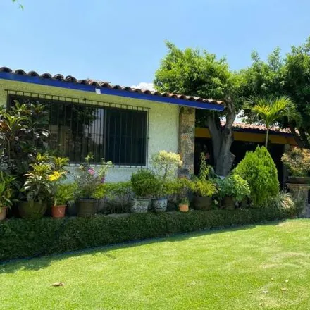 Rent this 3 bed house on unnamed road in Condominio Guacamayas, 62584 Tres de Mayo