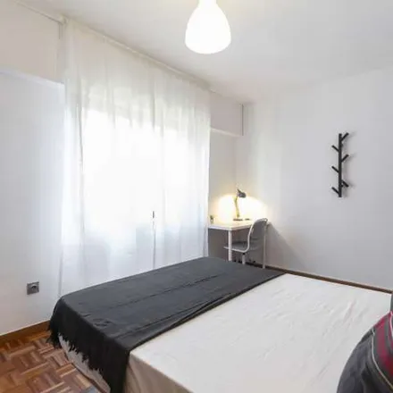 Image 3 - Madrid, Calle de Arturo Soria, 161, 28016 Madrid - Apartment for rent