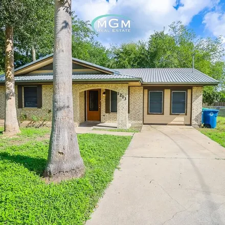 Buy this 4 bed house on 1203 West Stamper Street in Beeville, TX 78102