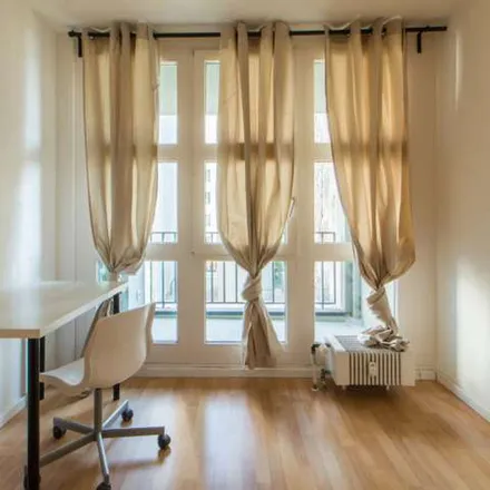 Rent this 4 bed apartment on Agentur für Arbeit Berlin Mitte in Charlottenstraße 87-90, 10969 Berlin