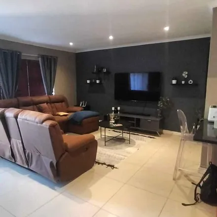Image 6 - Horak Street, Peerless Park, Kraaifontein, 7570, South Africa - Apartment for rent