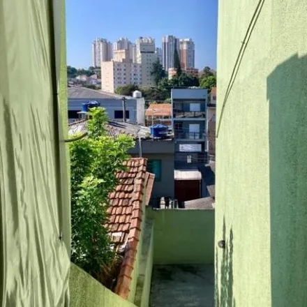 Rent this 3 bed house on Rua Maria Delfina do Espírito Santo in Jardim Bela Vista, Osasco - SP