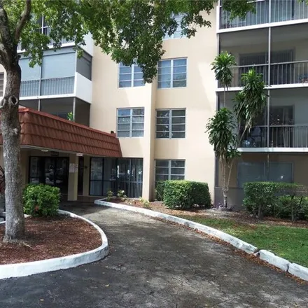 Buy this 1 bed condo on unnamed road in Lauderhill, FL 33319