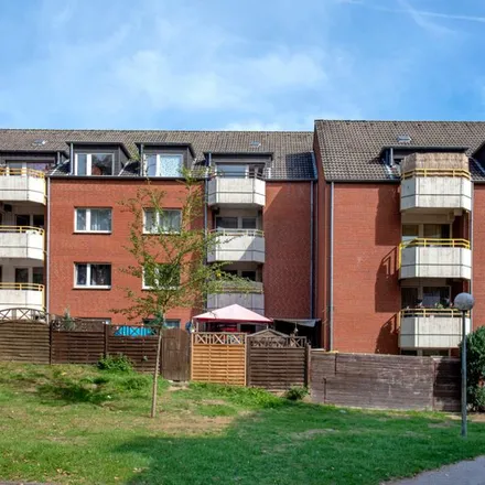 Rent this 3 bed apartment on Schollbrockstraße 105 in 46284 Dorsten, Germany