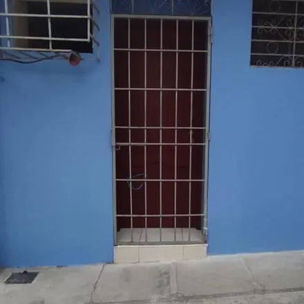Buy this 12 bed house on Orión Llagunom 110 in 090909, Guayaquil