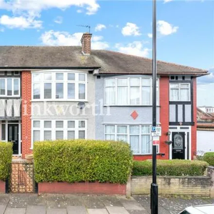 Buy this 3 bed townhouse on Wilmot Road in London, N17 6LH