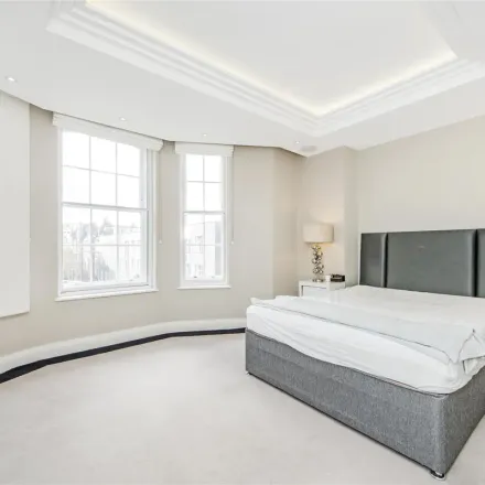 Image 4 - The Grey Coat Hospital, Artillery Place, Westminster, London, SW1P 2DY, United Kingdom - Apartment for rent