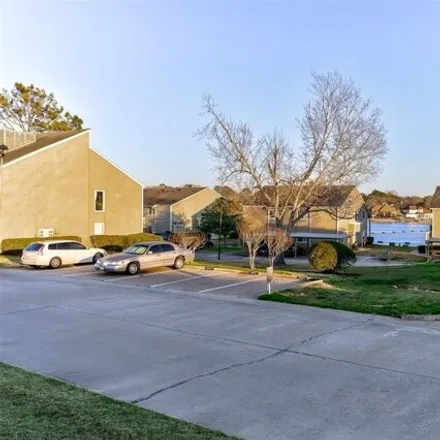 Buy this 1 bed condo on 105 April Point Drive North in Conroe, TX 77356