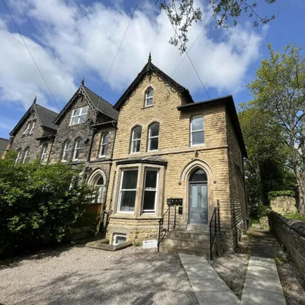 Rent this studio apartment on Spring Bank Primary School in Spring Road, Leeds