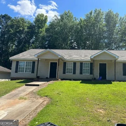 Buy this 2 bed house on 2659 Grandview Drive in Milledgeville, GA 31061
