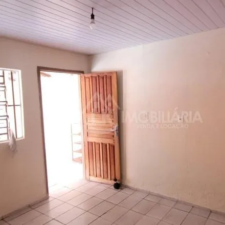 Buy this 2 bed house on Rua Ana Francisca de Barros in Vila Vitória, Várzea Grande - MT