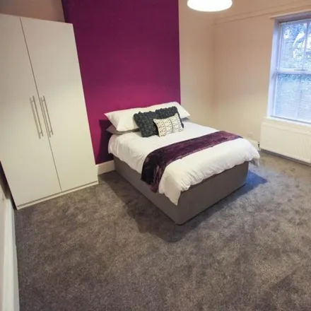 Rent this 5 bed room on Bartlett Street in Liverpool, L15 0HN