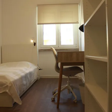Rent this 3 bed room on Rua de José Ricardo 26 in 1900-287 Lisbon, Portugal