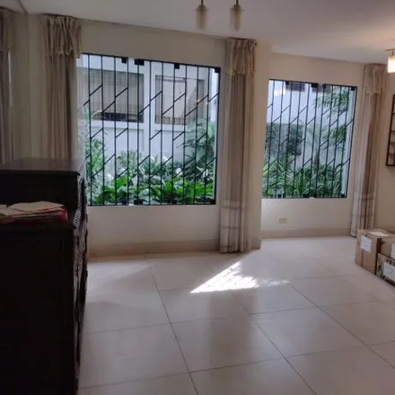 Buy this 3 bed apartment on Avenida Don Diego de Día in Santiago de Surco, Lima Metropolitan Area 51132