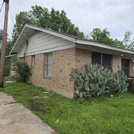 Image 1 - 1191 Comal Street, Austin, TX 78702, USA - House for rent