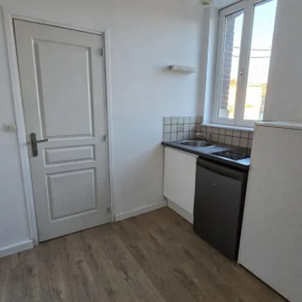 Rent this 2 bed apartment on Place de la Résistance in 59125 Trith-Saint-Léger, France