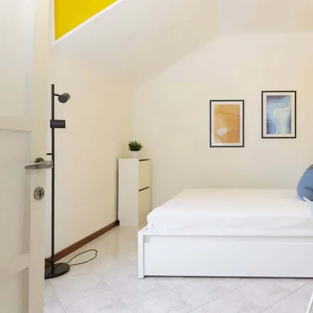 Rent this 2 bed room on Via Vigevano - Via Corsico in Via Vigevano, 20144 Milan MI