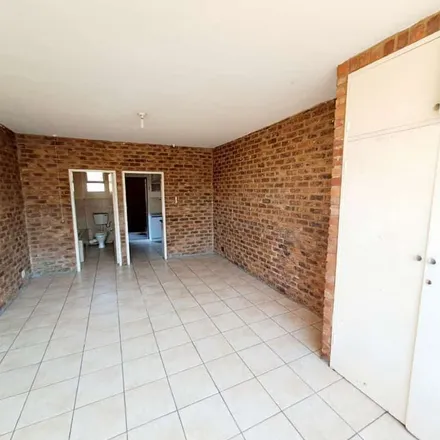 Image 8 - Moot Street, Daspoort, Pretoria, 0019, South Africa - Apartment for rent