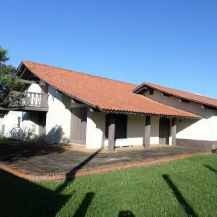 Buy this 5 bed house on Rua Alcides Levino Bauer in Petrópolis, Taquara - RS