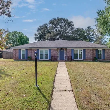 Buy this 3 bed house on 405 Arrowhead Drive in Arrowhead, Montgomery