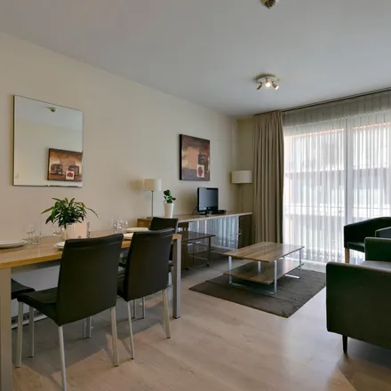 Rent this 1 bed apartment on Avenue de l'Héliport - Helihavenlaan 48 in 1000 Brussels, Belgium