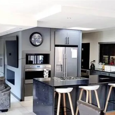 Rent this 3 bed apartment on unnamed road in Bryanston, Sandton