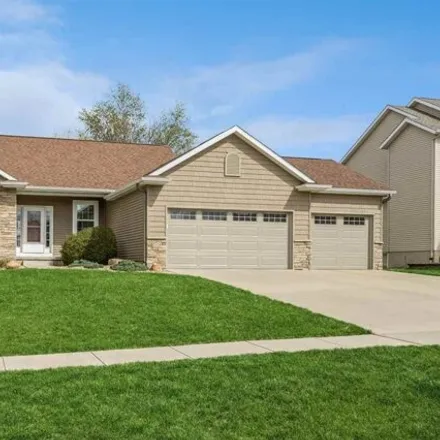 Buy this 4 bed house on 2307 Newcastle Road in Marion, IA 52302