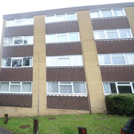 Rent this 2 bed apartment on Bourne Way in Pickhurst, London