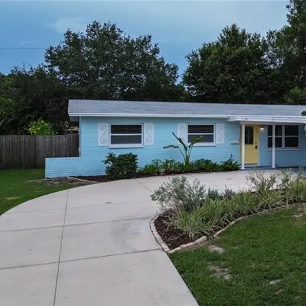 Buy this 3 bed house on 7728 33rd Avenue North in Saint Petersburg, FL 33710