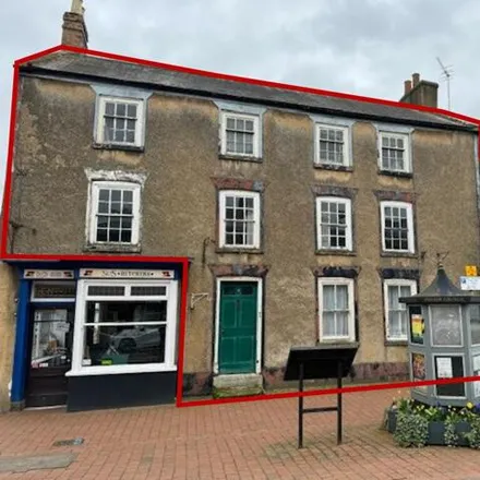 Image 1 - The Cosy Cafe & Takeaway, Market Place, Long Sutton, PE12 9JA, United Kingdom - Townhouse for sale