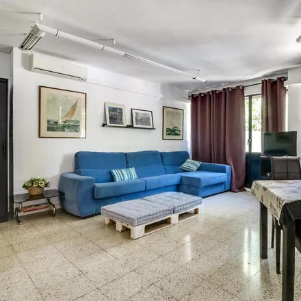 Rent this studio apartment on Carrer d'Aragó in 517, 08013 Barcelona